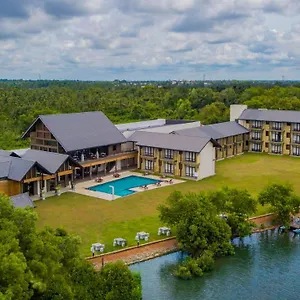 5* Hotel Amora Lagoon
