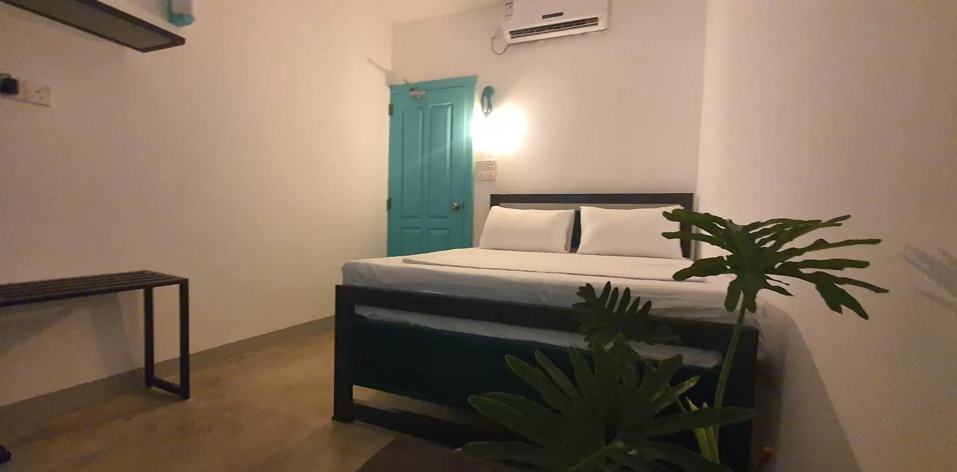 Hello Airport Hotel, Katunayaka 0*,  Šrí Lanka
